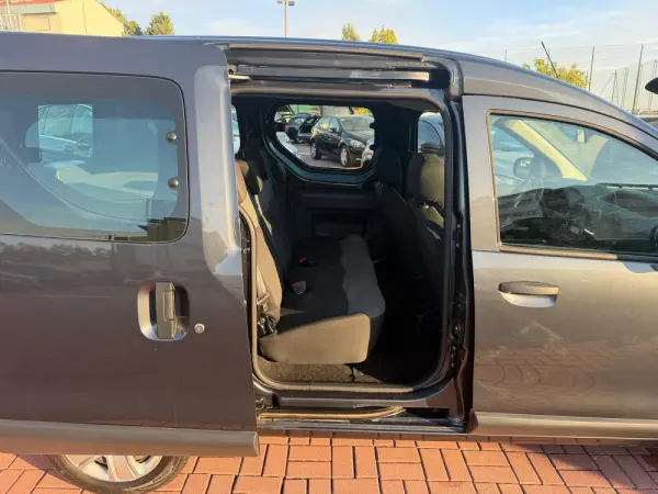 Dacia Dokker Blue dCi 95 Comfort 18