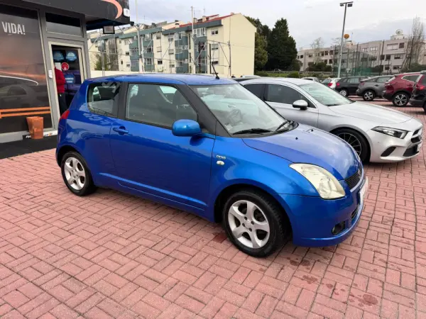 Suzuki Swift Outro 2