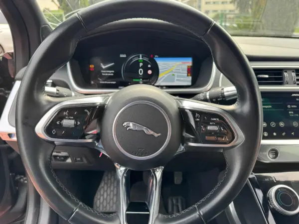 Jaguar I-Pace 22