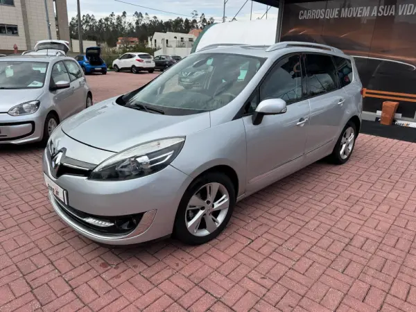 Renault Grand Scénic ENERGY dCi 110 LIMITED 13