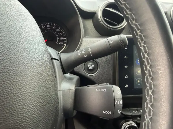 Dacia Duster 1.5 Blue dCi Comfort 4WD 28