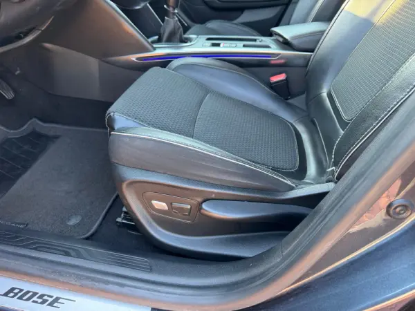 Renault Mégane Sport Tourer ENERGY TCe 130 BOSE EDITION 18