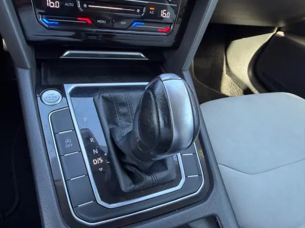 Volkswagen Arteon 2.0 TDI Elegance DSG 24