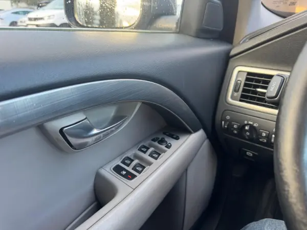 Volvo S80 2.0 D Momentum 26