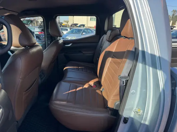 Mercedes-Benz X 350 d Power 4-Matic 9