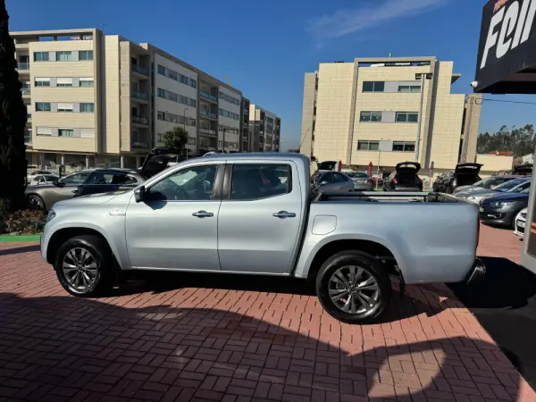 Mercedes-Benz X 350 d Power 4-Matic 2