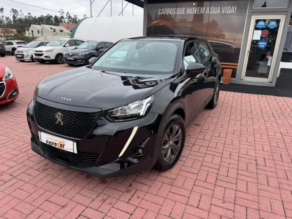 Peugeot 2008 1.2 PureTech Active Pack 4