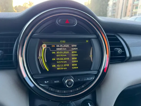 MINI 3 Portas One 24