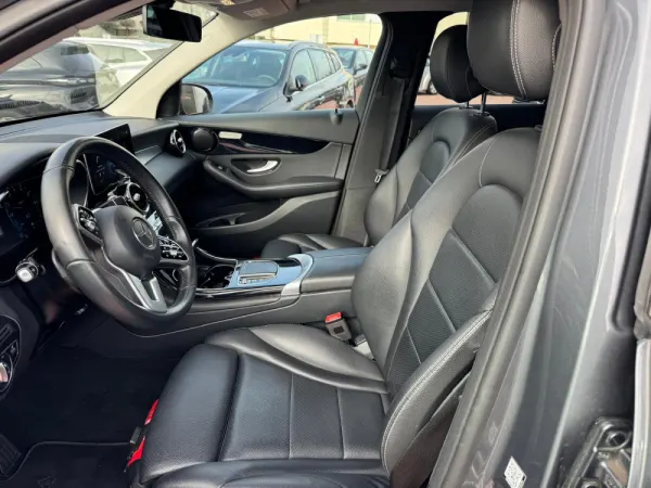 Mercedes-Benz GLC 300 de 4Matic Business Solutions Frota 41