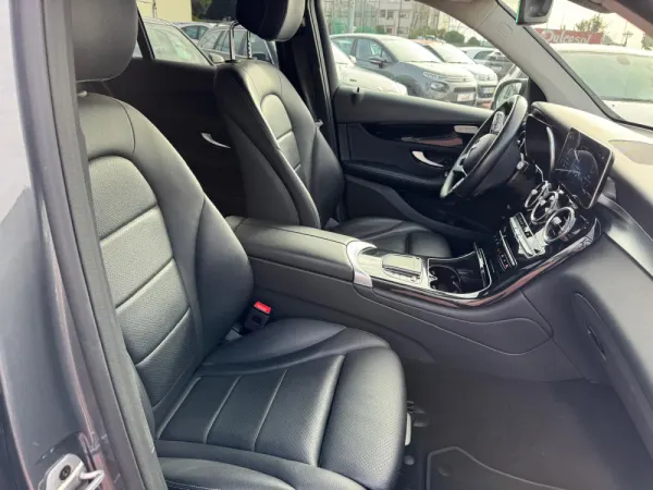 Mercedes-Benz GLC 300 de 4Matic Business Solutions Frota 48