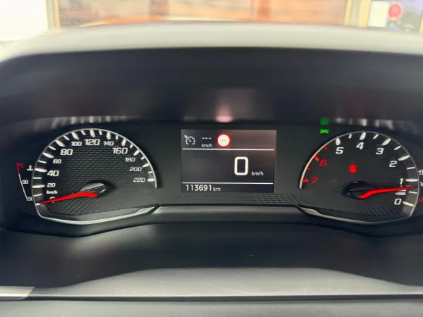 Peugeot 2008 1.2 PureTech Active Pack 30