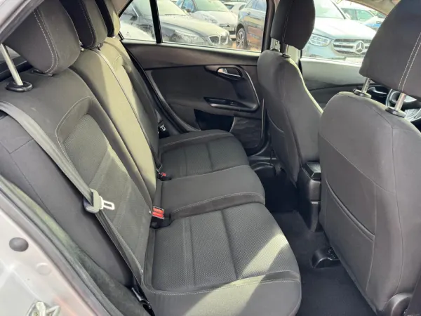 Fiat Tipo Station Wagon 1.3 M-Jet Lounge J17 16