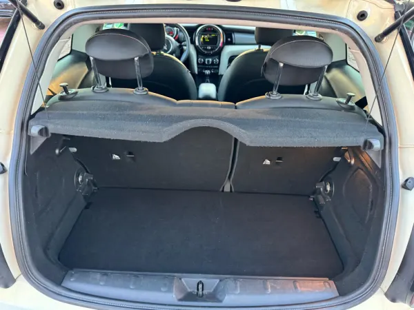 MINI 3 Portas One 14