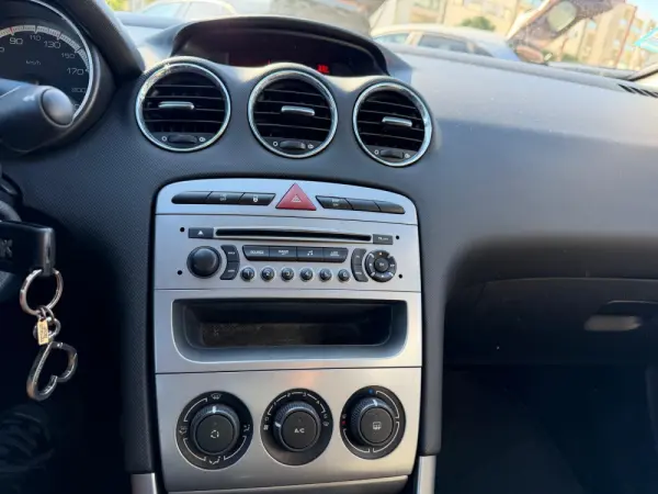 Peugeot 308 CC 1.6 VTi Active 30