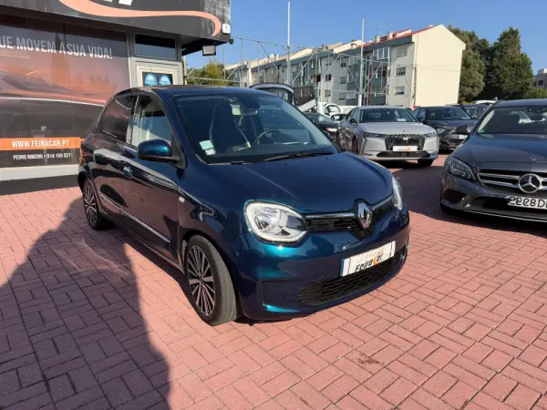 Renault Twingo Z.E. 22 Intens 2