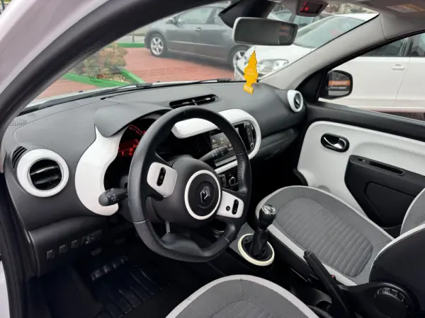 Renault Twingo 1.0 SCe Zen 10