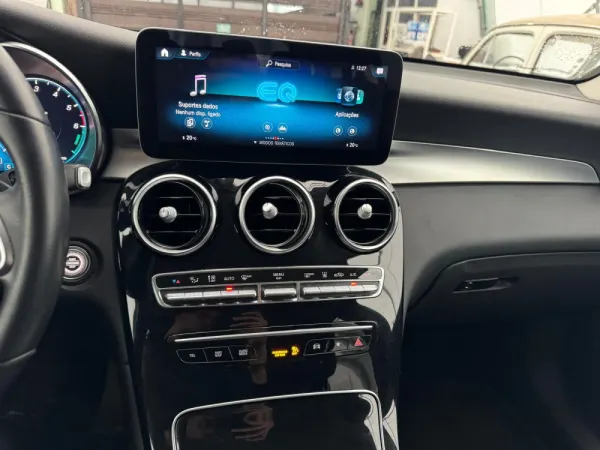Mercedes-Benz GLC 300 de 4Matic Business Solutions Frota 38