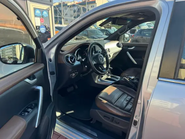 Mercedes-Benz X 350 d Power 4-Matic 48