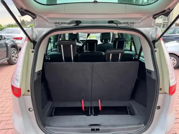 Renault Grand Scénic ENERGY dCi 110 LIMITED 37