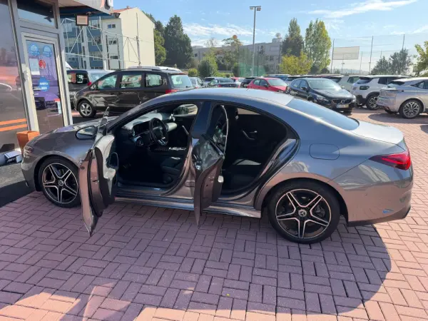Mercedes-Benz CLA 180 d AMG Line Aut. 39