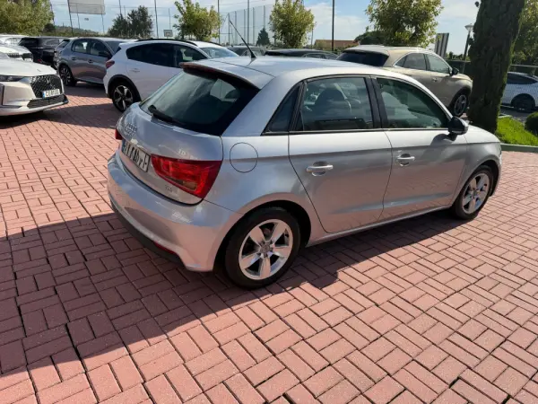 Audi A1 Sportback 1.4 TDI 14