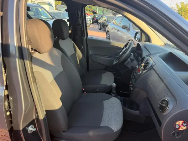 Dacia Dokker Blue dCi 95 Comfort 19