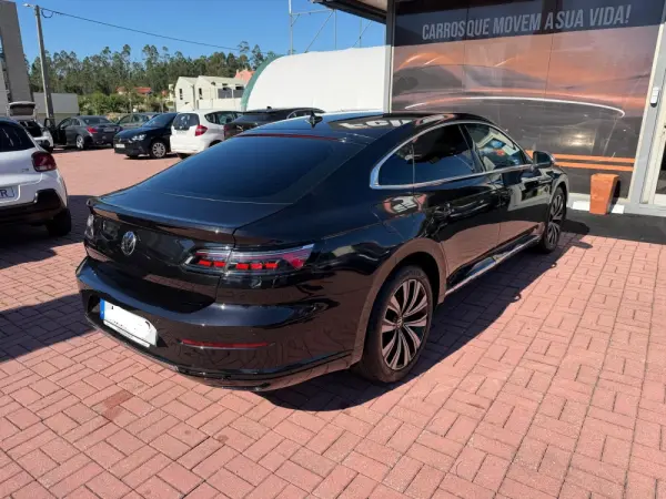 Volkswagen Arteon 2.0 TDI Elegance DSG 39