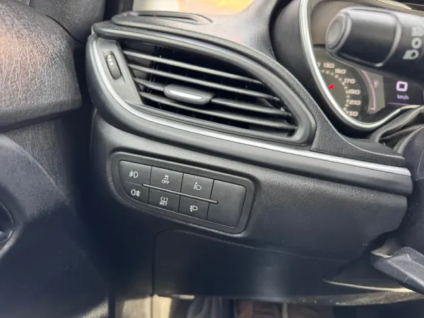 Fiat Tipo Station Wagon 1.3 M-Jet Lounge J17 27