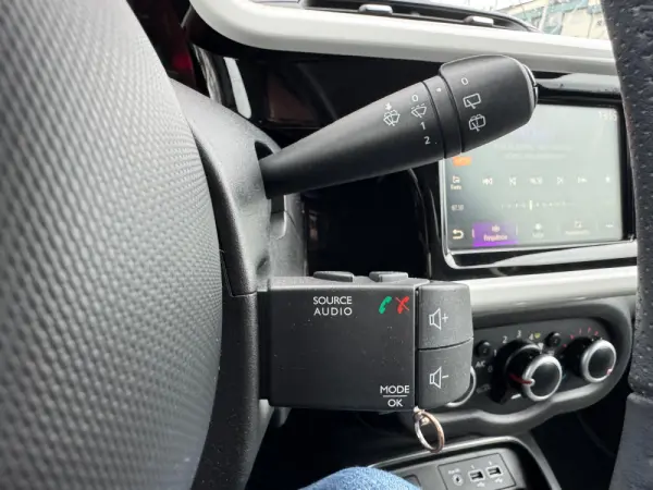 Renault Twingo 1.0 SCe Zen 28