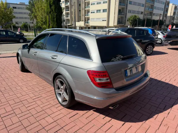 Mercedes-Benz C 250 (BlueTEC) d 4Matic Station 7G-TRONIC Avantgarde 45