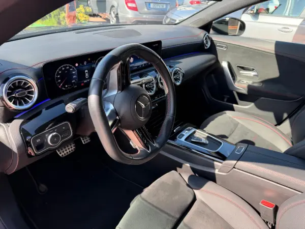 Mercedes-Benz CLA 180 d AMG Line Aut. 16