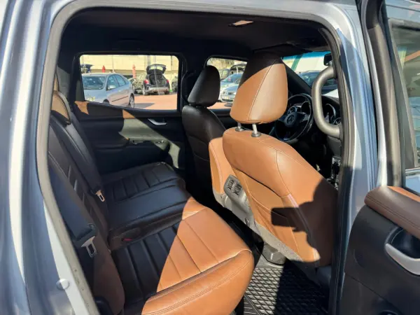 Mercedes-Benz X 350 d Power 4-Matic 52