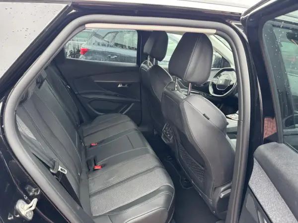 Peugeot 3008 1.6 Hybrid Allure Pack e-EAT8 15