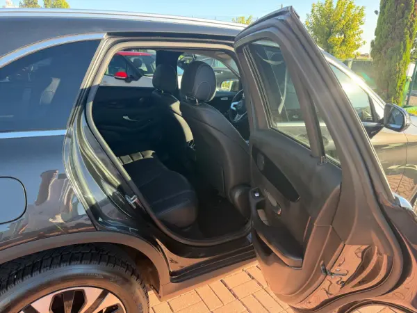 Mercedes-Benz GLC 300 de Coupe 4Matic 9G-TRONIC Exclusive 22