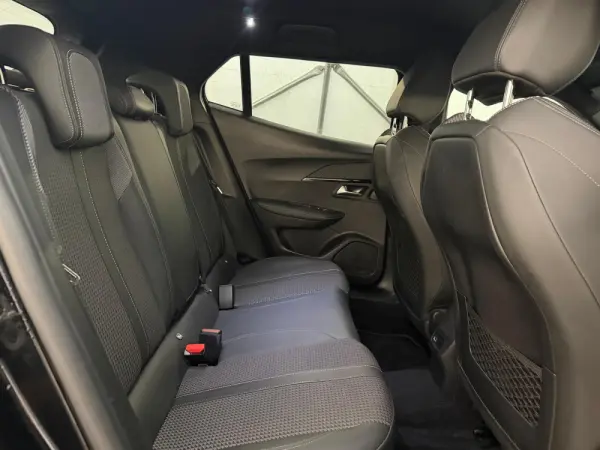 Peugeot 2008 1.5 BlueHDi GT Pack EAT8 31