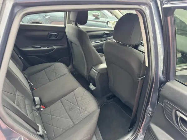 Hyundai Bayon 1.0 T-GDI Premium 17
