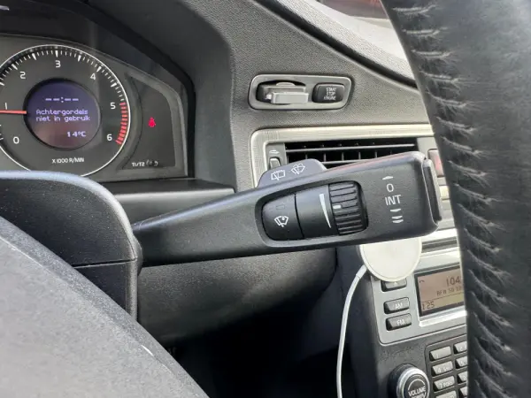 Volvo V70 1.6 D2 Momentum 28