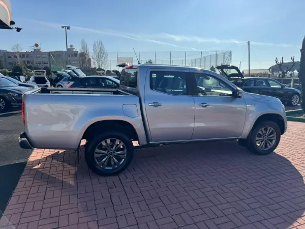 Mercedes-Benz X 350 d Power 4-Matic 16