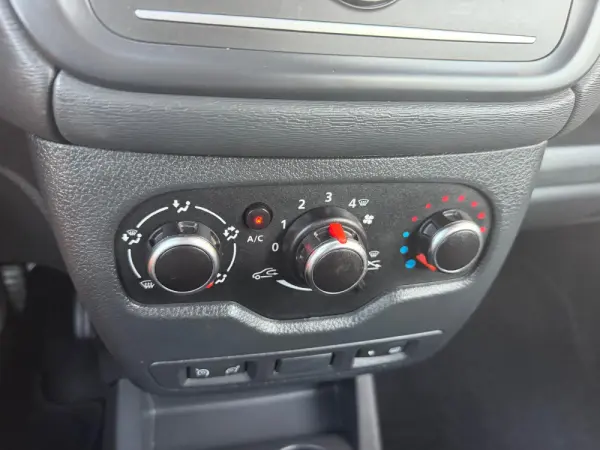 Dacia Dokker Blue dCi 95 Comfort 33