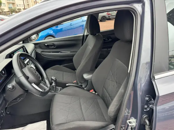 Hyundai Bayon 1.0 T-GDI Premium 8