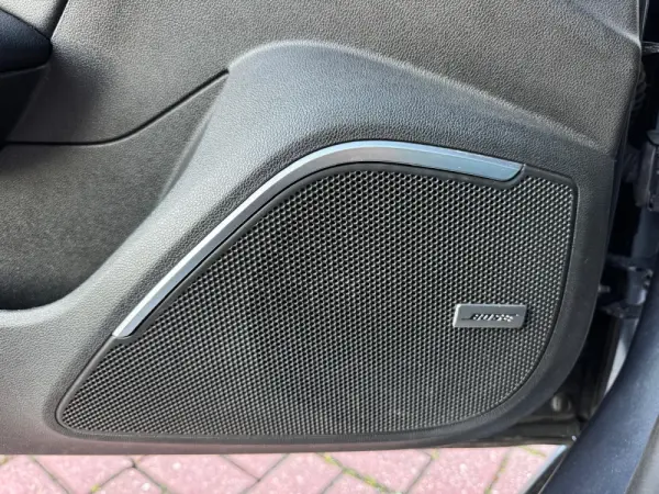 Renault Mégane Sport Tourer ENERGY TCe 130 BOSE EDITION 43