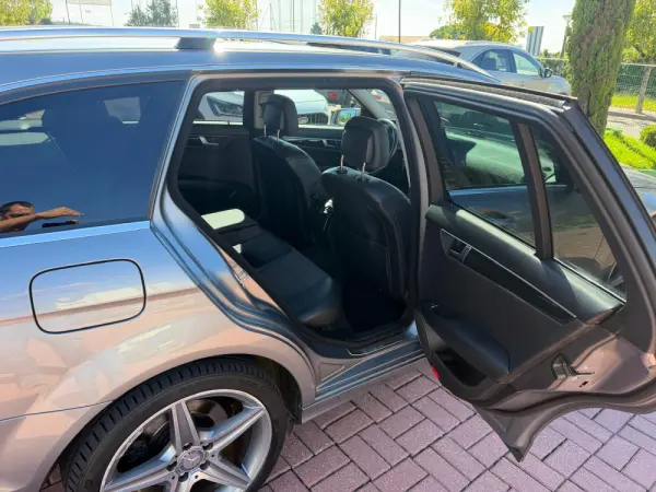 Mercedes-Benz C 250 (BlueTEC) d 4Matic Station 7G-TRONIC Avantgarde 22