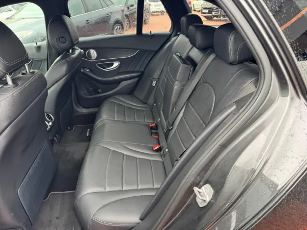 Mercedes-Benz C 220 d AMG Line 35