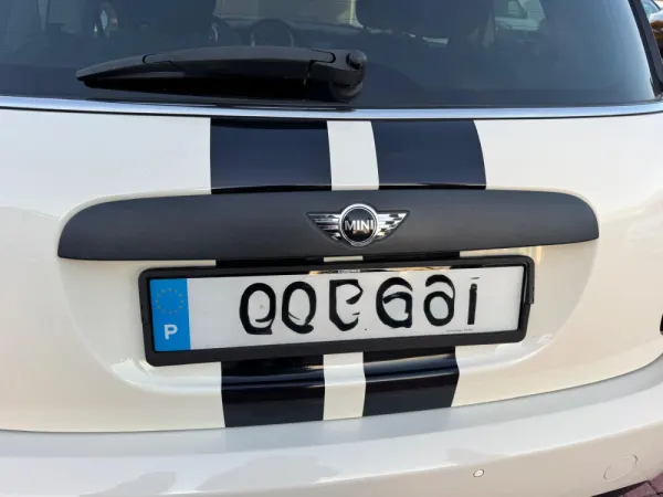 MINI 3 Portas One 30