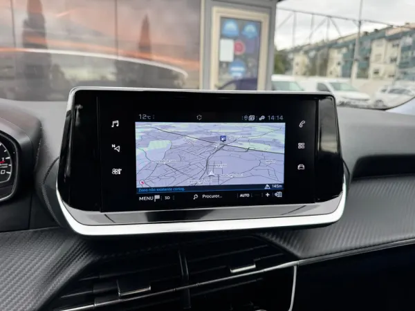 Peugeot 2008 1.2 PureTech Active Pack 37