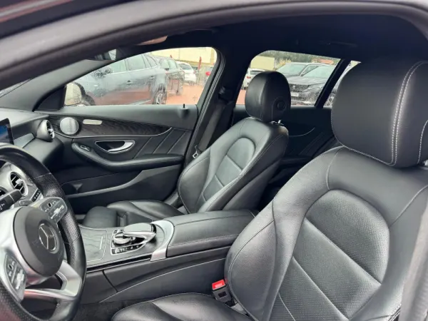 Mercedes-Benz C 220 d AMG Line 34