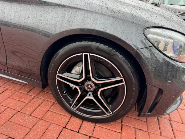 Mercedes-Benz C 220 d AMG Line 6