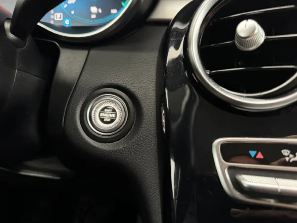 Mercedes-Benz GLC 300 de 4Matic Business Solutions Frota 35