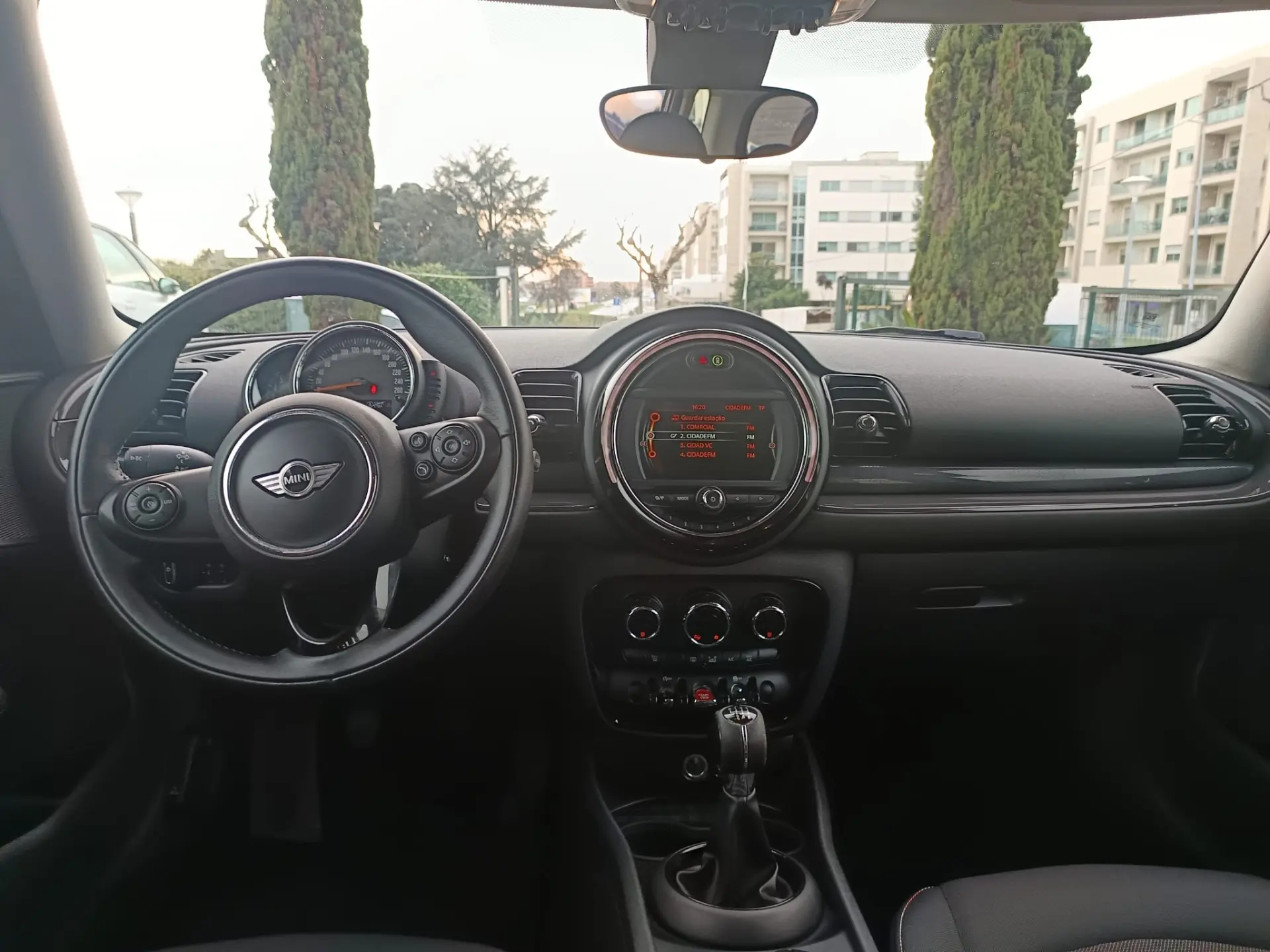 MINI Clubman One D 28