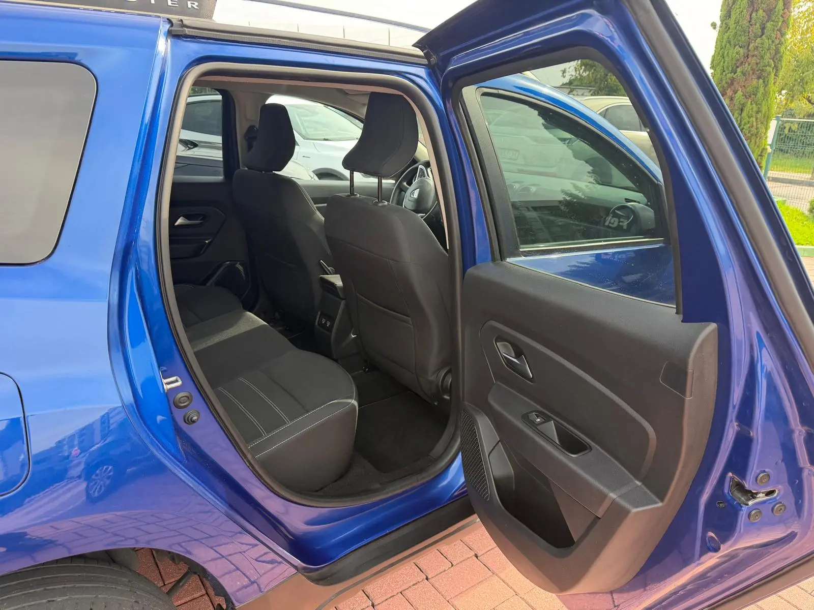 Dacia Duster 1.5 Blue dCi Comfort 4WD 10